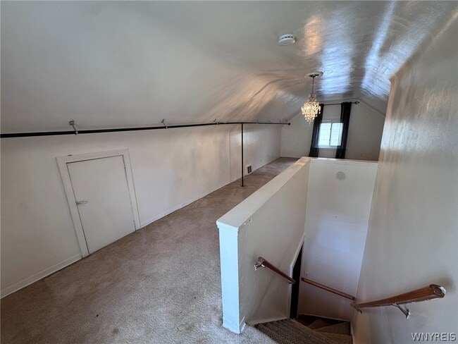 Building Photo - 102 Francis Ave