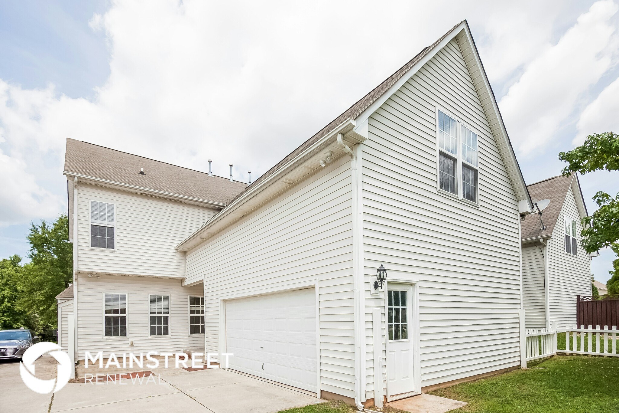 Building Photo - 2582 Laurelview Dr NW