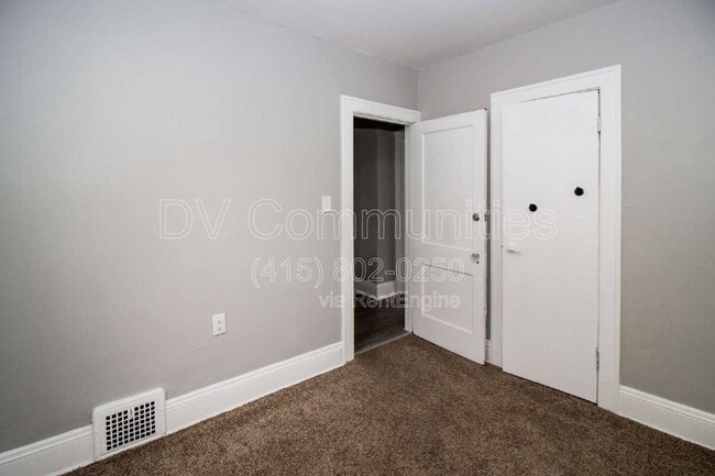 Building Photo - 14112 Edgewood Ave