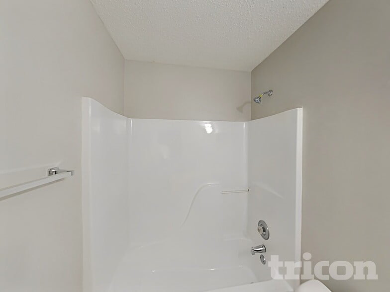 Building Photo - 170 Rachel Blvd