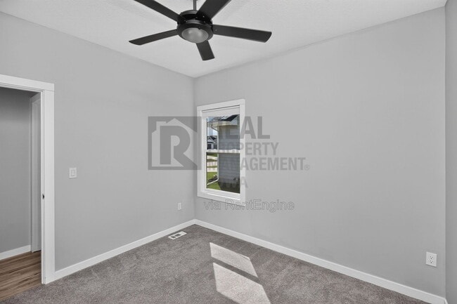 Building Photo - 6810 Bright St