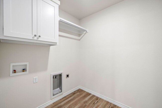 Building Photo - New Construction Home In Idalou ISD!