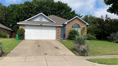 Building Photo - 202 Chamblin Dr