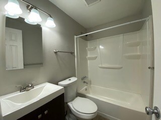Building Photo - 4831 Field Ct