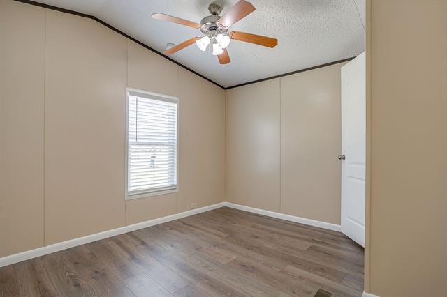 Building Photo - 1948 Lariat Ln