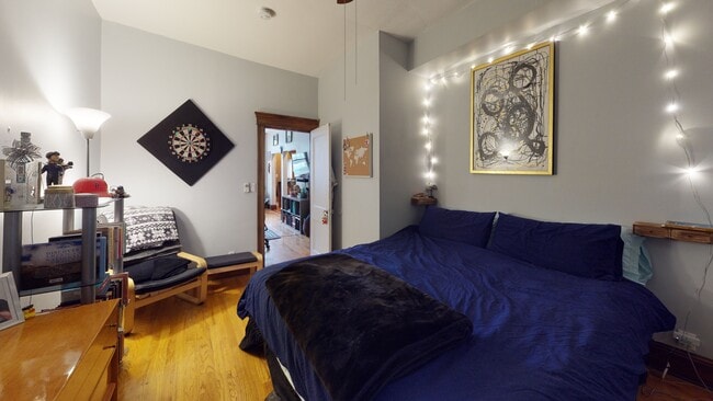 Building Photo - 1868 Commonwealth Avenue