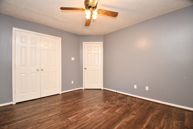 Building Photo - 1215 Wood Haven Ct