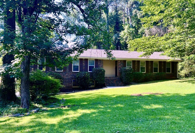 Building Photo - 4862 Valley Dale Dr SW