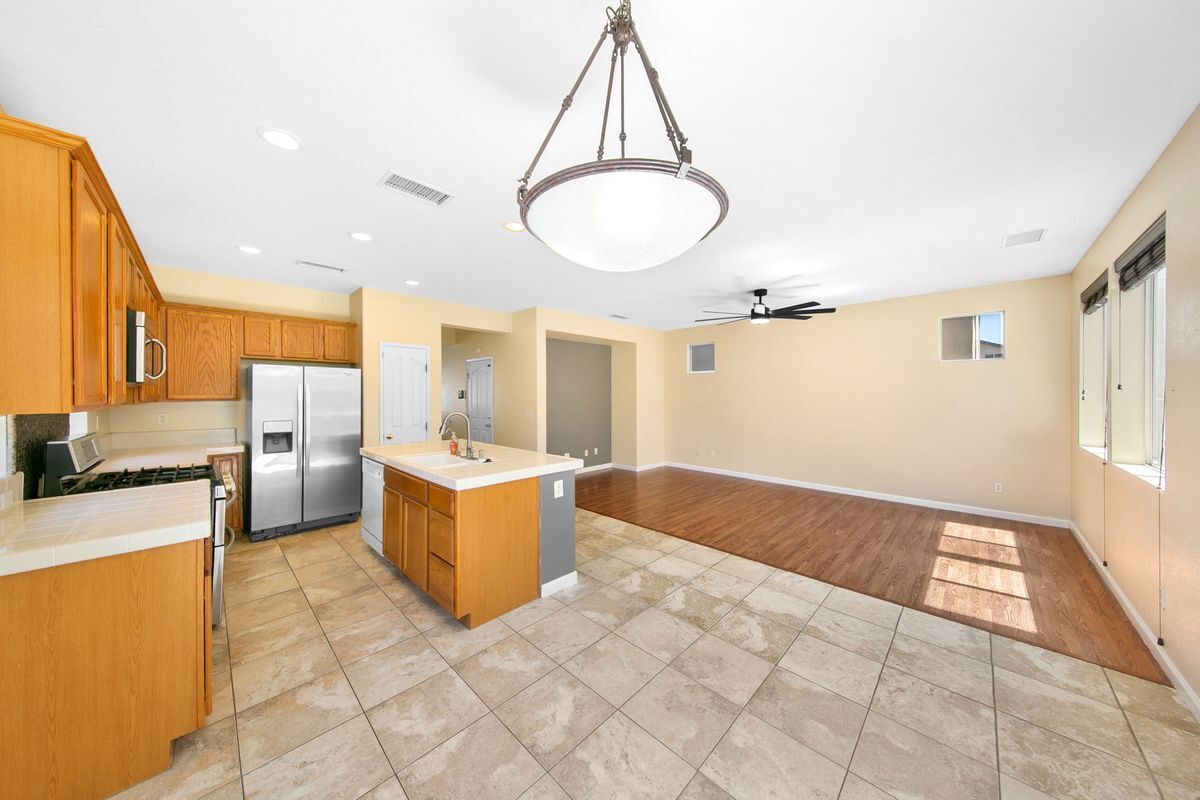 Building Photo - 3235 Marrissey Ln