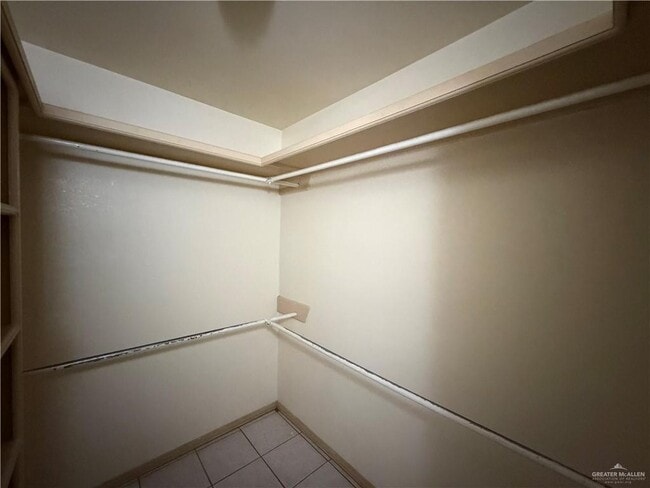 Building Photo - 25 N 7th St