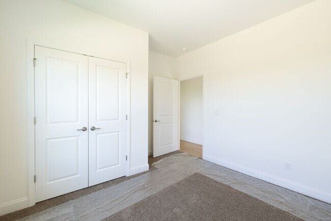 Building Photo - Welcome to Terra Vista located in Hardin V...