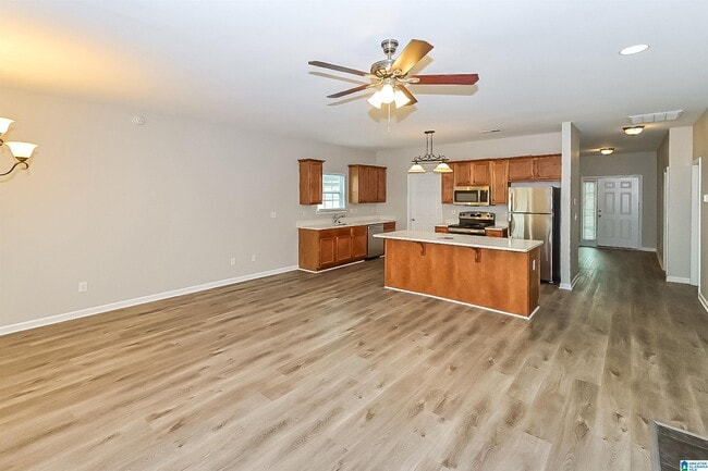 Building Photo - 2048 Fairbank Cir