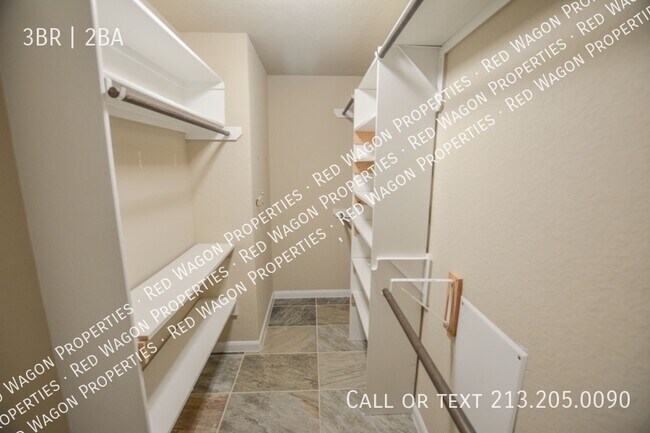 Building Photo - 113 Santa Anita Rd