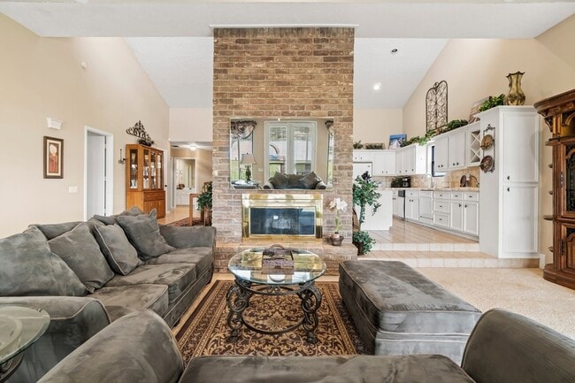 Building Photo - 2839 Hemingway Dr