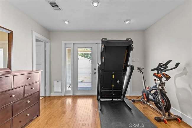 Building Photo - 228 Jacaranda Pl