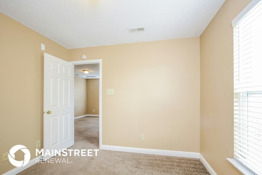Building Photo - 13137 N Etna Green Dr