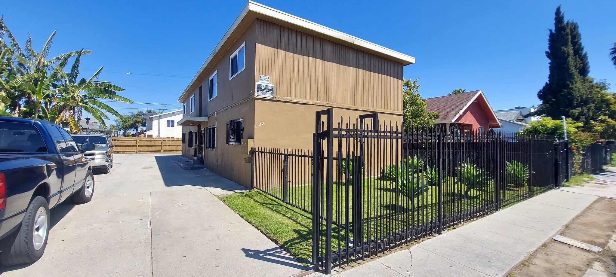 Building Photo - 155 W 85th Plz