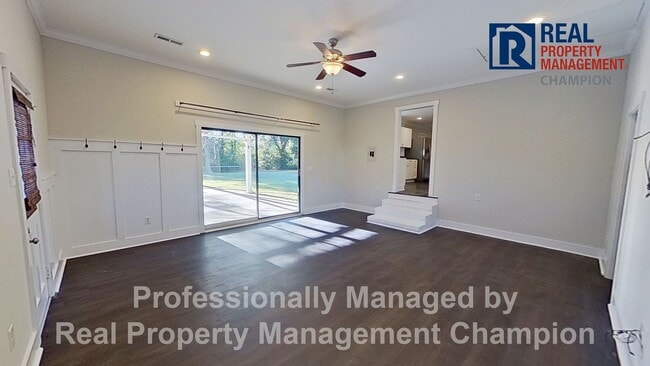 Building Photo - Updated 3 BD/2BA Home w/Spacious Rooms and Large Yard