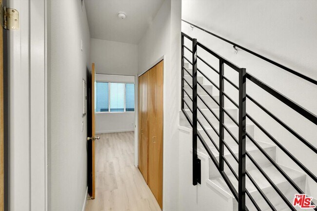 Building Photo - 11960 Iowa Ave