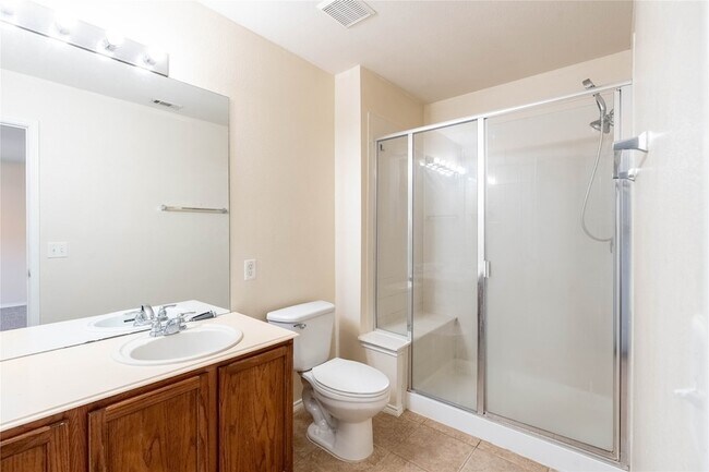 Building Photo - 2228 Stonepark Pl