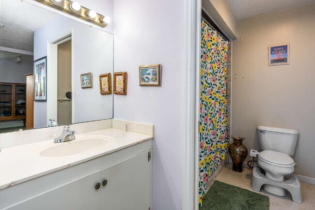 Building Photo - Fairview Retreat | 3BR/3BA with Finished Basement, 2-Car Garage & Private Yard — 17 Min to Asheville