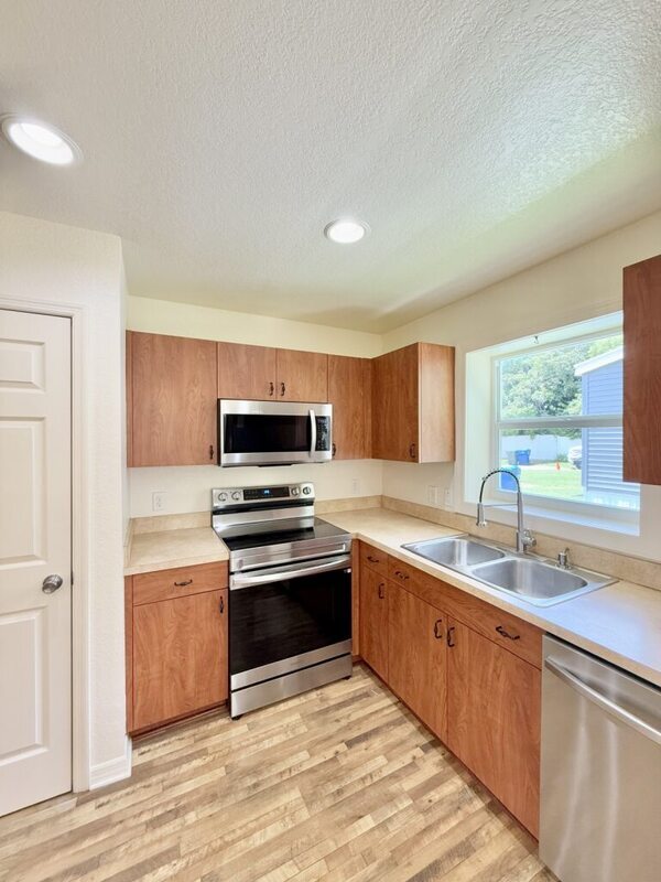 Building Photo - 630 Mac Crillus Rd
