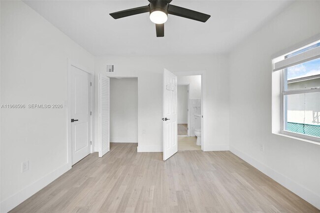 Building Photo - 503 NW 47th St