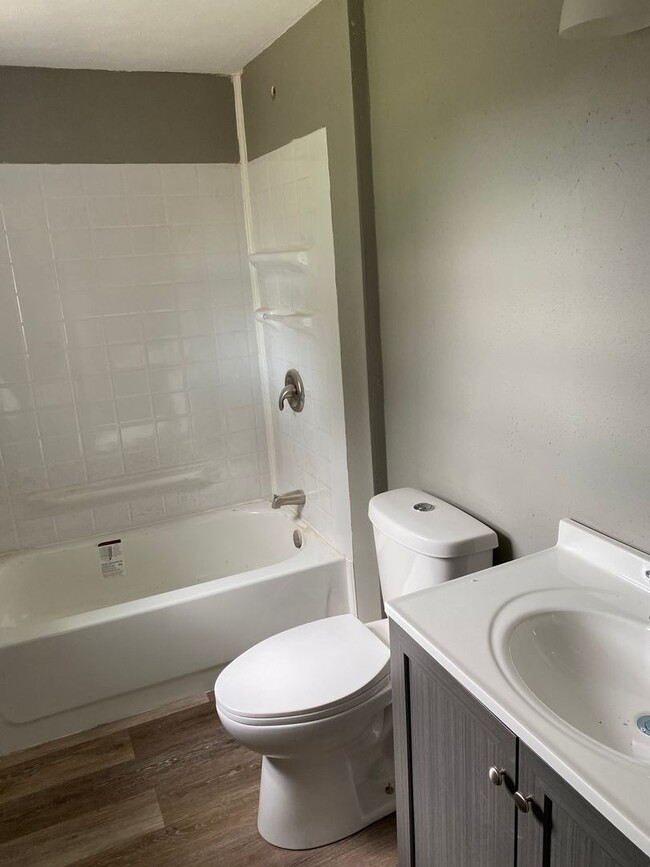 Building Photo - 317 N 4th Ave