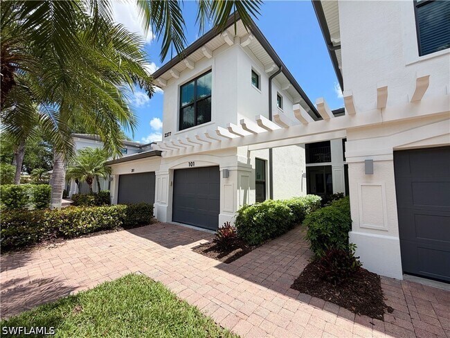 Building Photo - 2377 Ravenna Blvd