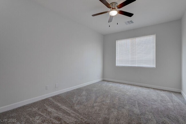 Building Photo - 72 Dollar Pointe Ave
