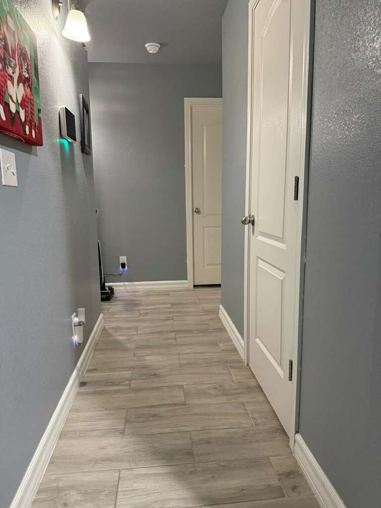 Building Photo - 14233 Escalera Dr