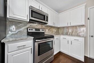 Building Photo - 54 Marble Rock Pl