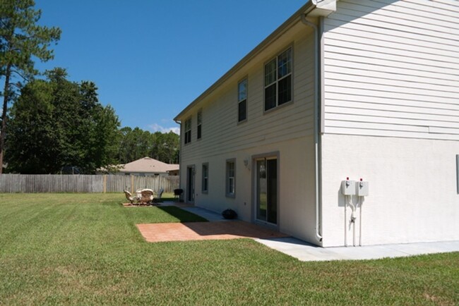 Building Photo - 1 Bunker Knolls Ln