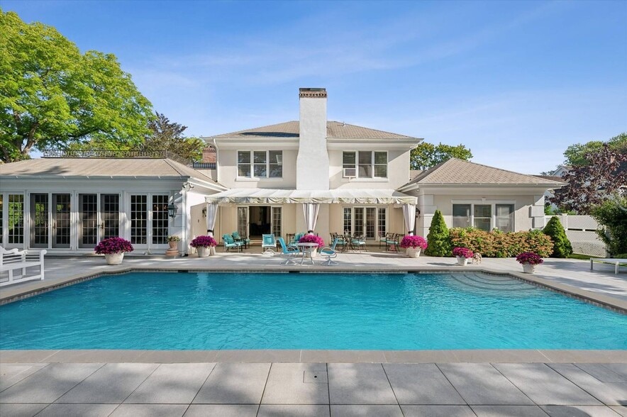 Building Photo - 31 Terry Ct