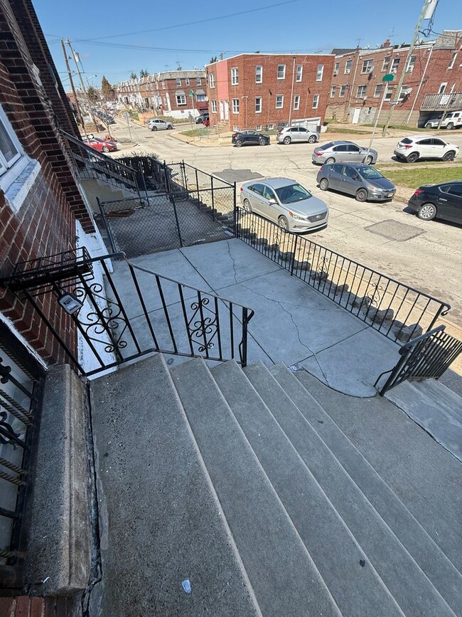 Building Photo - Three bedroom single-family home in Lawncrest-Northeast Philadelphia