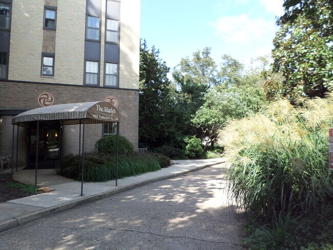 Building Photo - 3901 Cathedral Ave NW