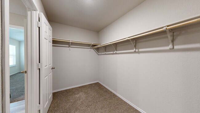 Building Photo - 8605 Cantera Rdg Rd