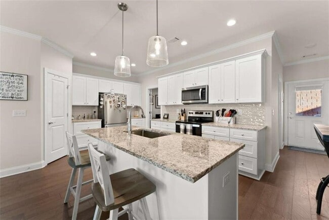 Building Photo - 108 Indigo Cir