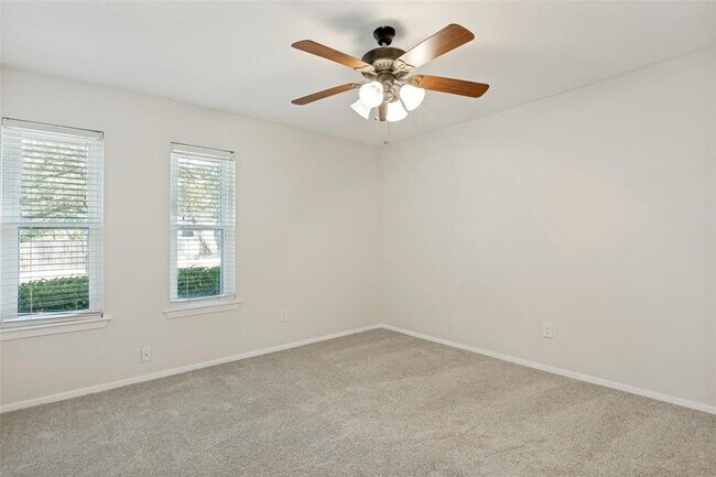 Building Photo - 8803 Texas Sun Dr