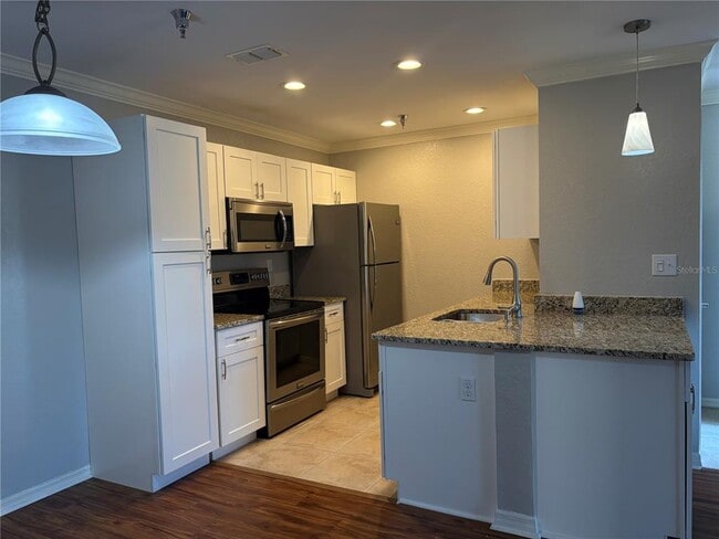 Building Photo - 10263 Gandy Blvd N