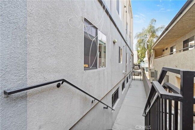 Building Photo - 11312 Huston St