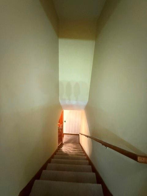 Building Photo - 8351 Post Oak Ct