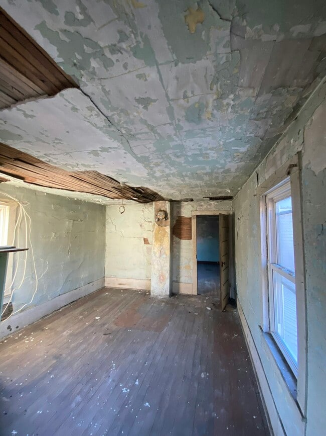 Building Photo - 5703 Lee Hwy