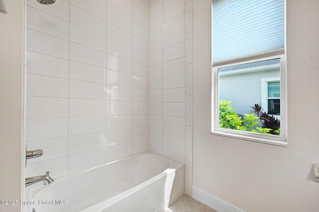 Building Photo - 2988 Pangea Cir