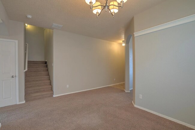 Building Photo - 3Bedroom, 2.5 Bath, 2 Story, 2 Car Garage 2,591 Sq Ft Home located on the Westside of Albuquerque.