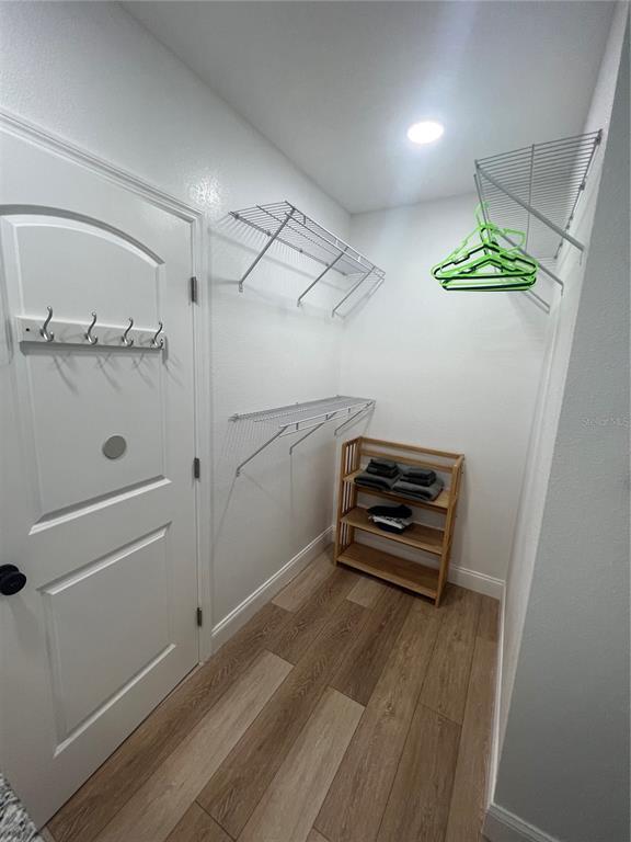 Building Photo - 311 E Floribraska Ave