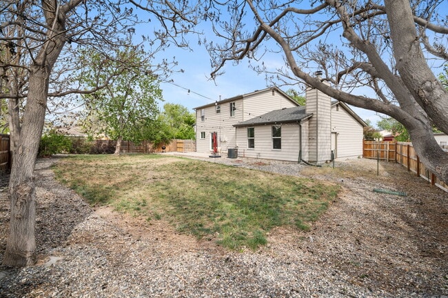 Building Photo - 15083 E 43rd Ave