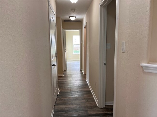 Building Photo - 12534 Ridgecrest Dr