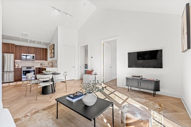 Building Photo - 100 E Putnam Ave