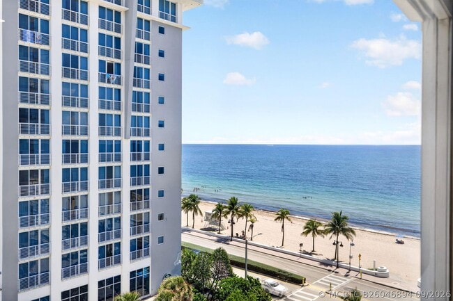 Building Photo - 209 N Fort Lauderdale Beach Blvd